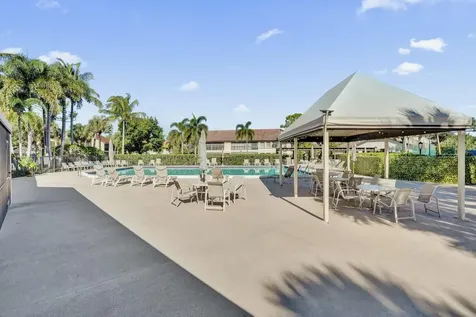 3373 Jog Park Drive Greenacres FL 33467