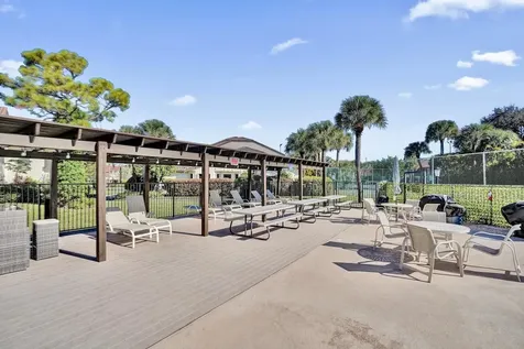 3373 Jog Park Drive Greenacres FL 33467