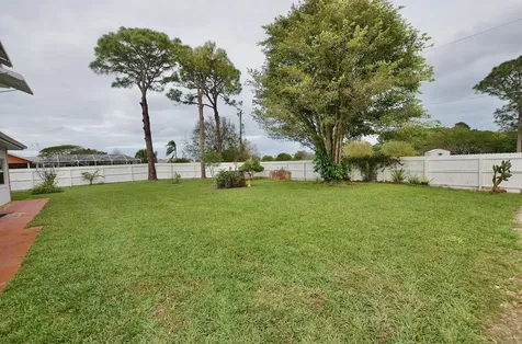 2097 SE Morningside Boulevard Port St Lucie FL 34952