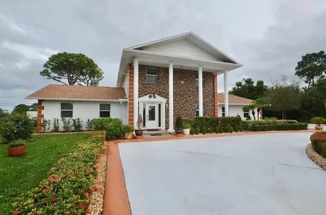 2097 SE Morningside Boulevard Port St Lucie FL 34952