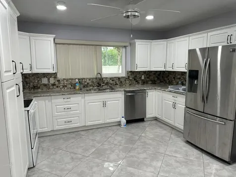 1616 Crandon Avenue Mangonia Park FL 33407