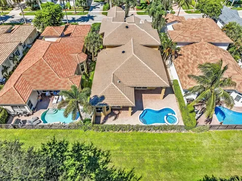 8126 Valhalla Drive Delray Beach FL 33446