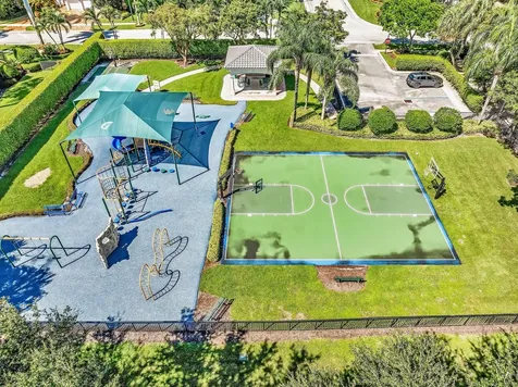 8126 Valhalla Drive Delray Beach FL 33446