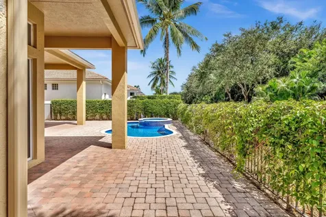 8126 Valhalla Drive Delray Beach FL 33446