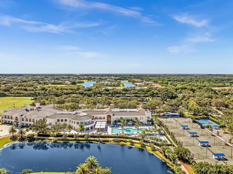 8126 Valhalla Drive Delray Beach FL 33446