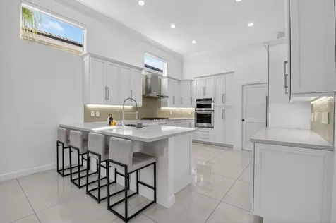 6270 NW 43rd Terrace Boca Raton FL 33496