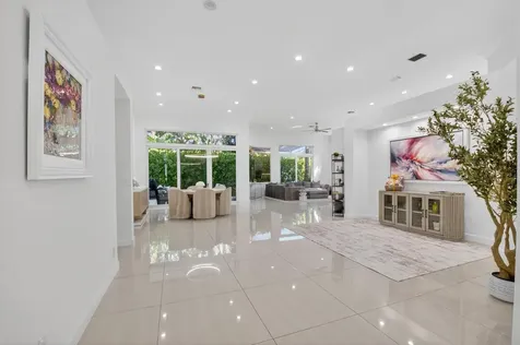 6270 NW 43rd Terrace Boca Raton FL 33496