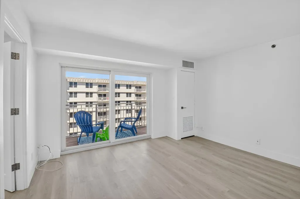 3221 S Ocean Boulevard Highland Beach FL 33487