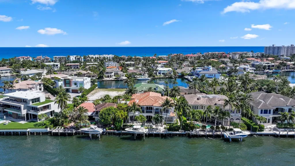 4216 Intracoastal Drive Highland Beach FL 33487