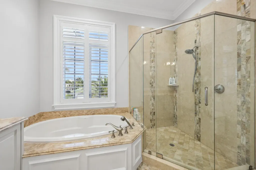 4216 Intracoastal Drive Highland Beach FL 33487