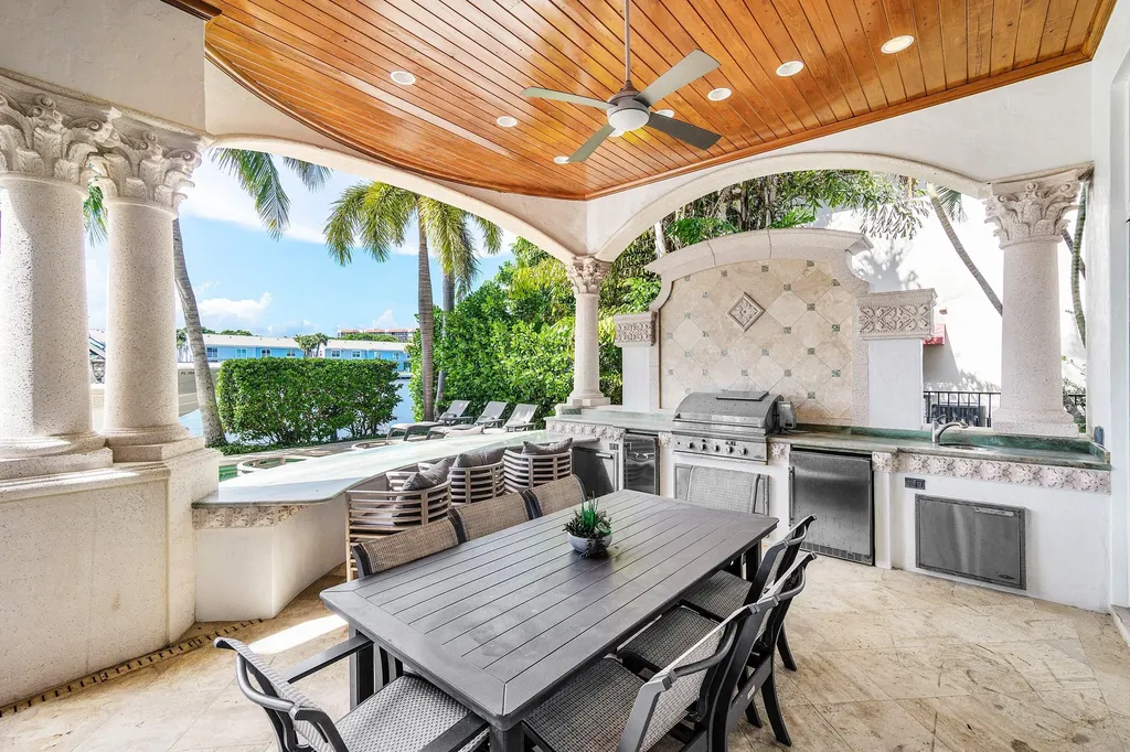 4216 Intracoastal Drive Highland Beach FL 33487