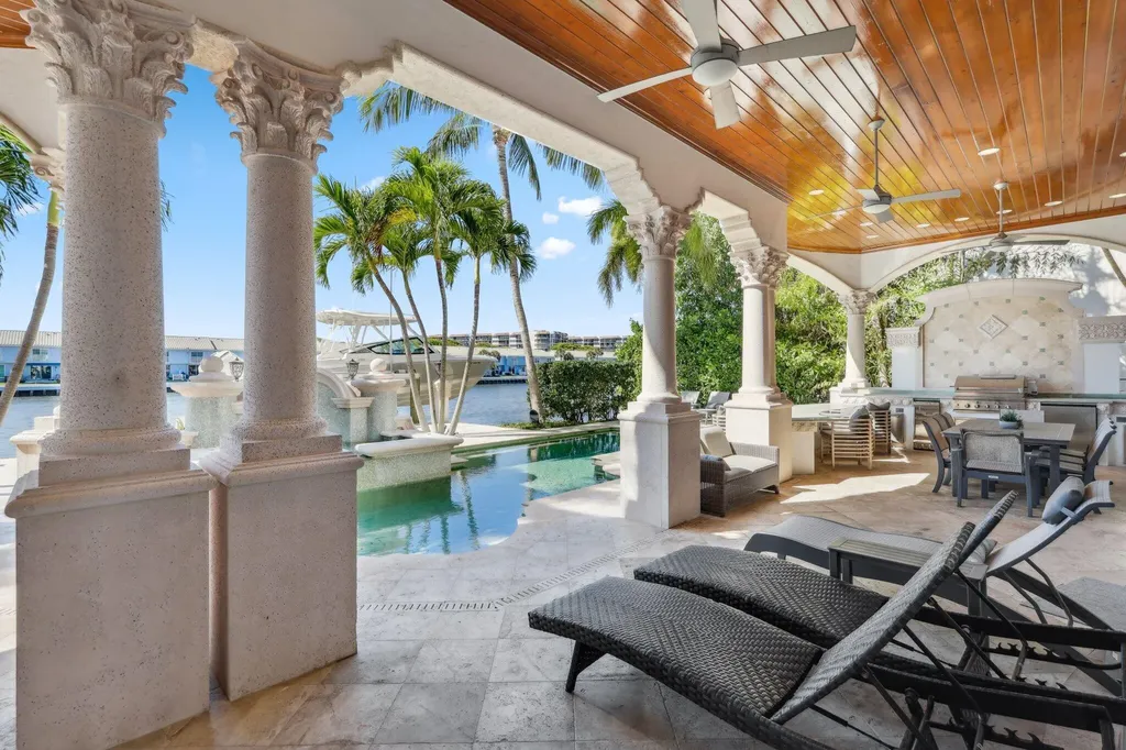 4216 Intracoastal Drive Highland Beach FL 33487