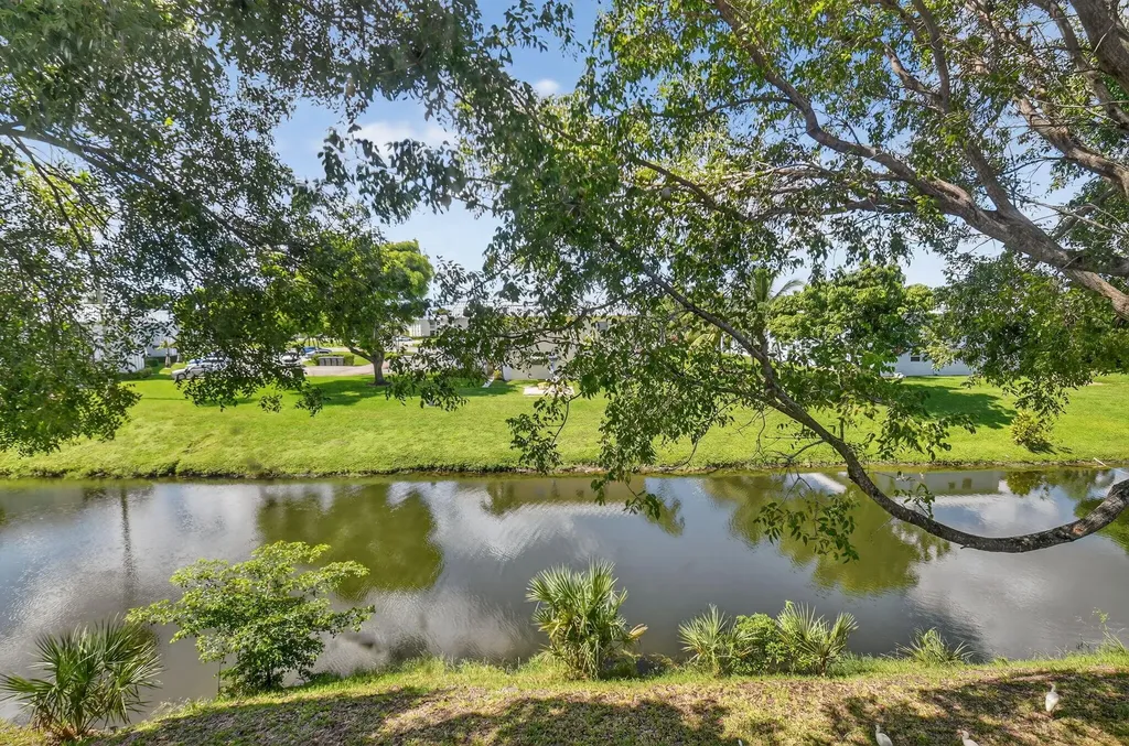 23269 Carolwood Lane Boca Raton FL 33428