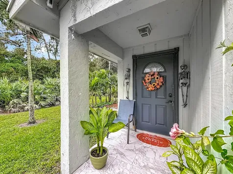 4484 Walden Circle Lake Worth FL 33463