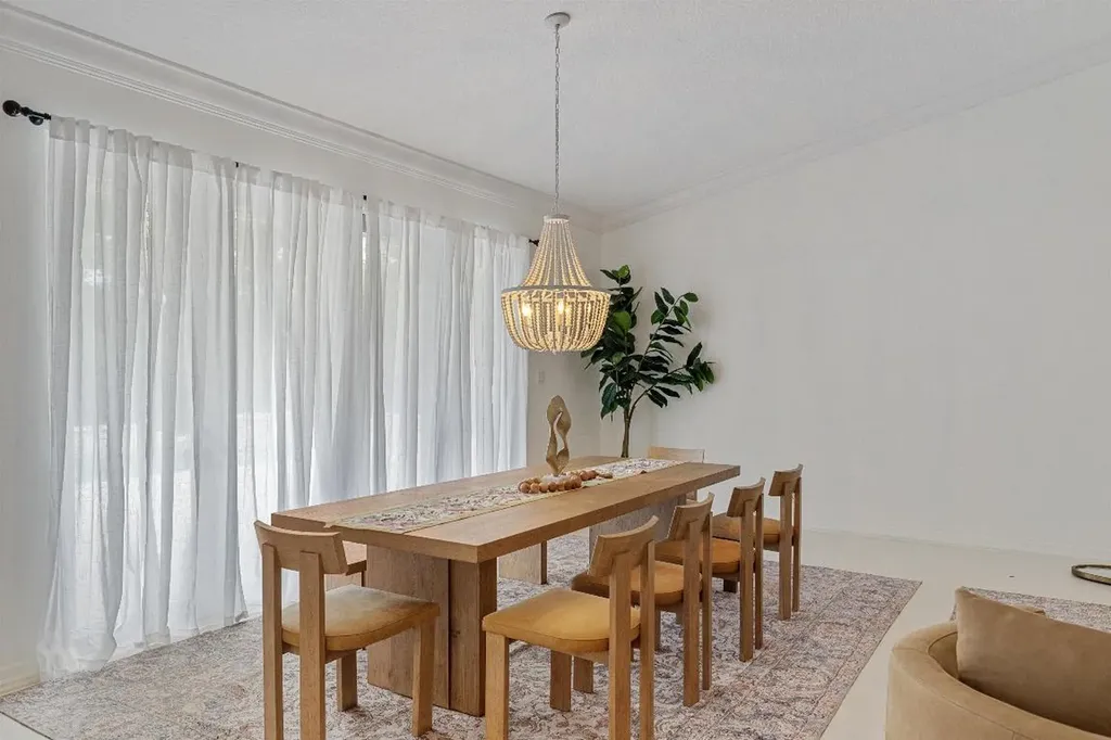 148 Scarborough Terrace Wellington FL 33414