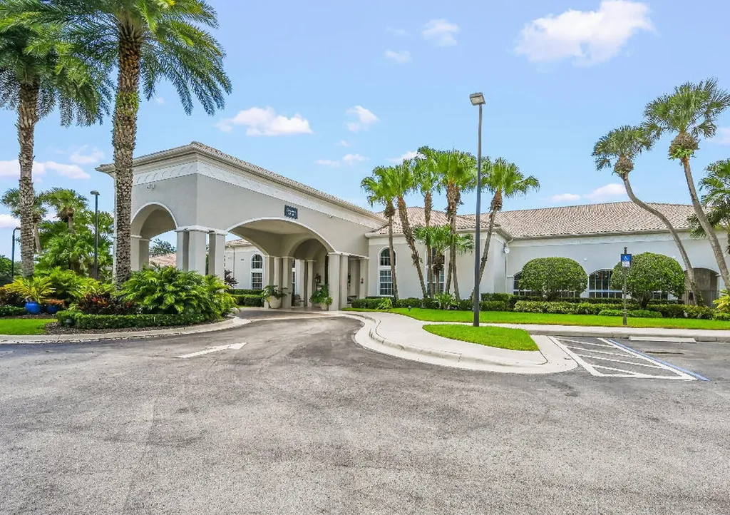 195 Sedona Way Palm Beach Gardens FL 33418