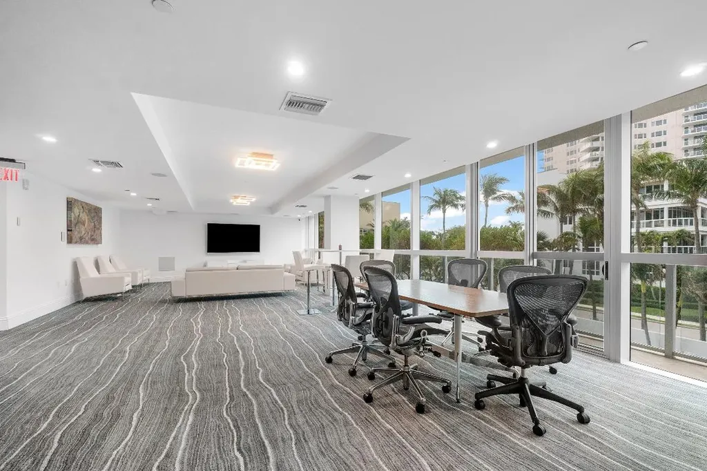 1200 Holiday Drive Fort Lauderdale FL 33316