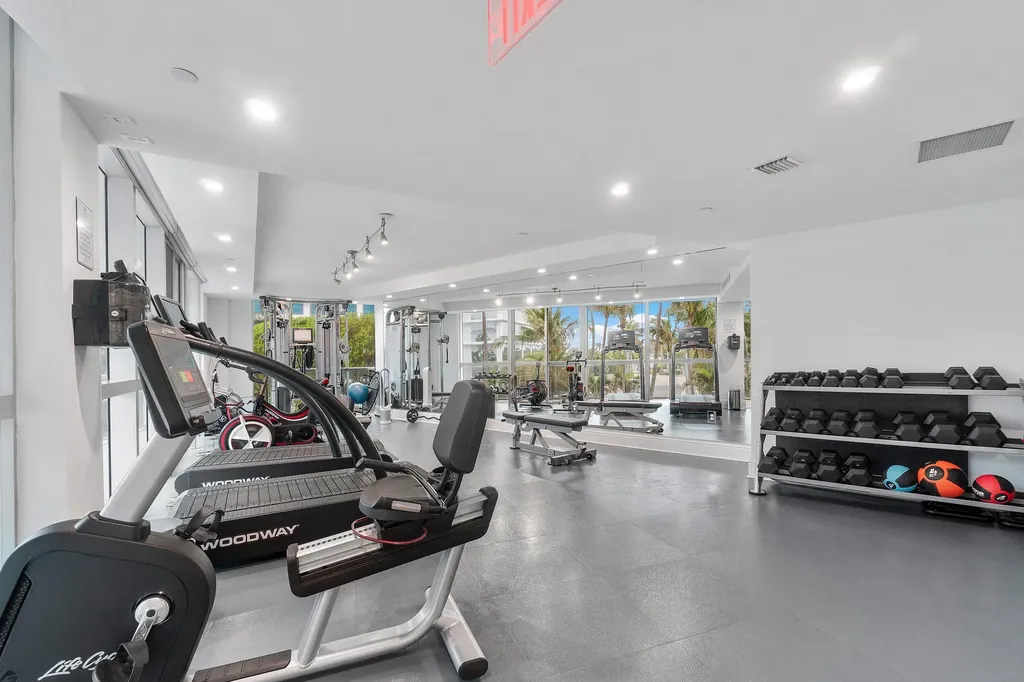 1200 Holiday Drive Fort Lauderdale FL 33316