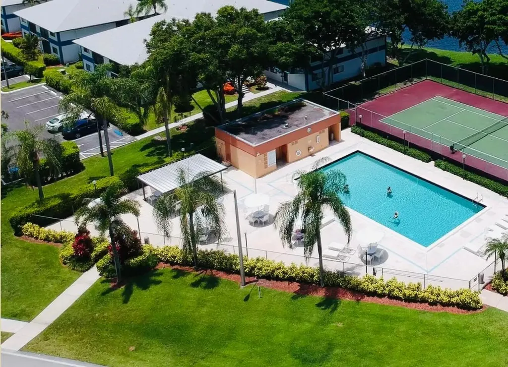 15072 Ashland Place S Delray Beach FL 33484