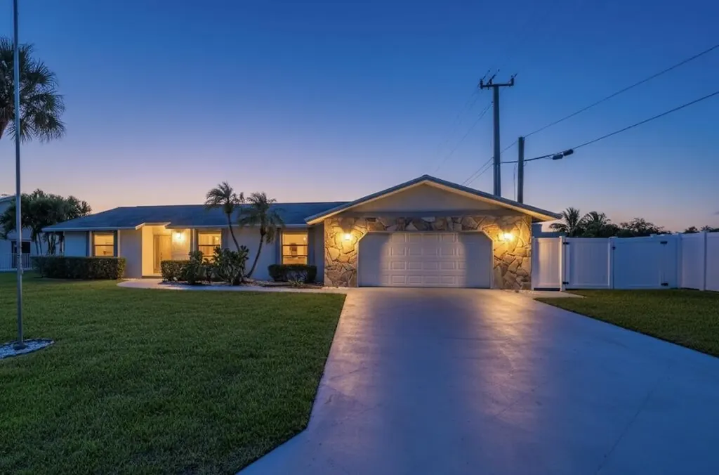 4017 Palo Verde Drive Boynton Beach FL 33436