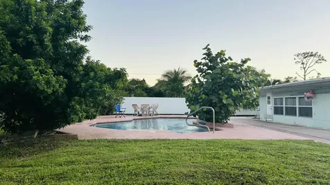 2084 Laura Lane West Palm Beach FL 33415