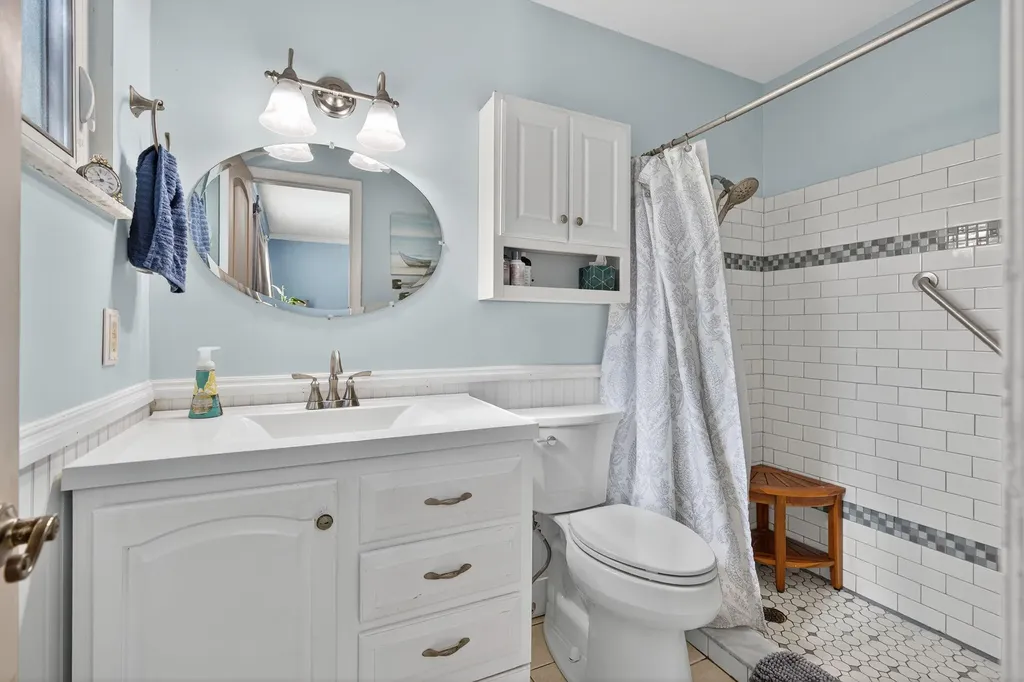 5095 SE Manatee Terrace Stuart FL 34997