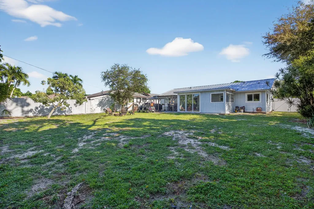 5095 SE Manatee Terrace Stuart FL 34997