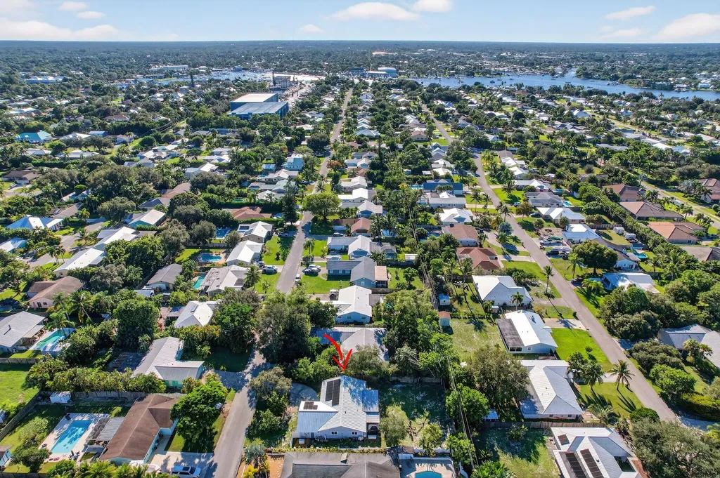 5095 SE Manatee Terrace Stuart FL 34997