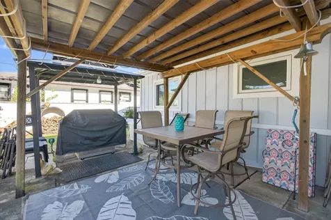 5095 SE Manatee Terrace Stuart FL 34997