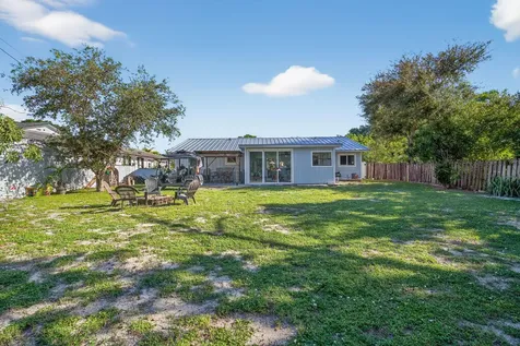 5095 SE Manatee Terrace Stuart FL 34997