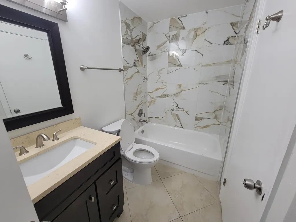 4208 Glenmoor Drive West Palm Beach FL 33409
