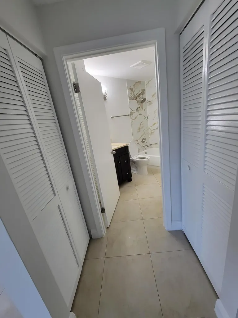 4208 Glenmoor Drive West Palm Beach FL 33409