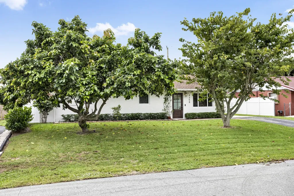 4358 Birdwood Street Palm Beach Gardens FL 33410