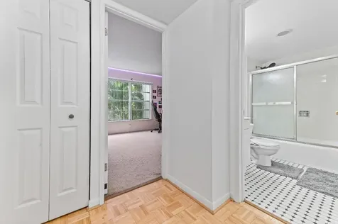 803 W Oakland Park Boulevard Oakland Park FL 33311