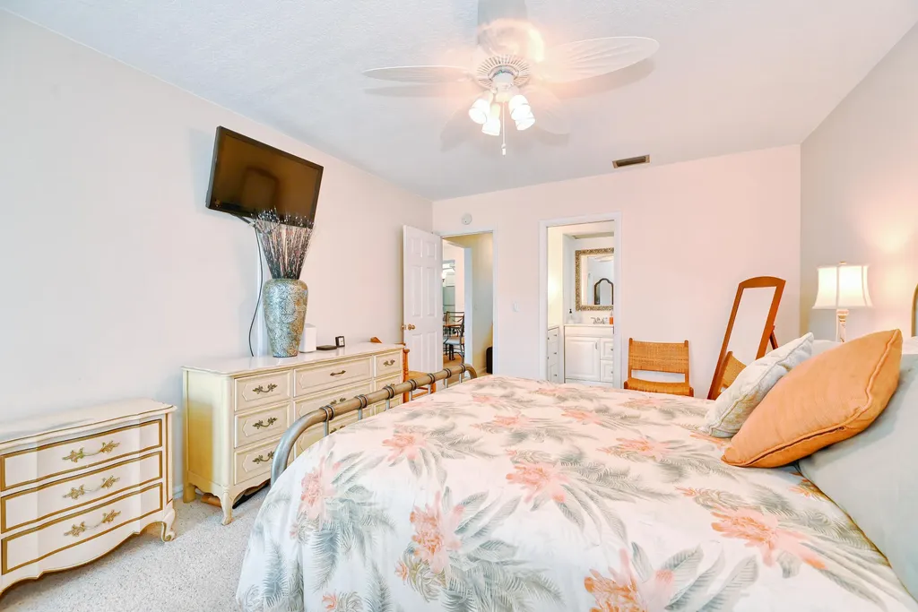 120 Wettaw Lane North Palm Beach FL 33408