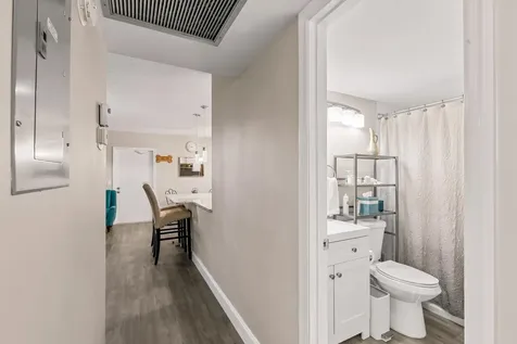 184 Oakridge L Deerfield Beach FL 33442