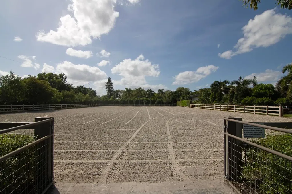 2022 Appaloosa Trail Wellington FL 33414