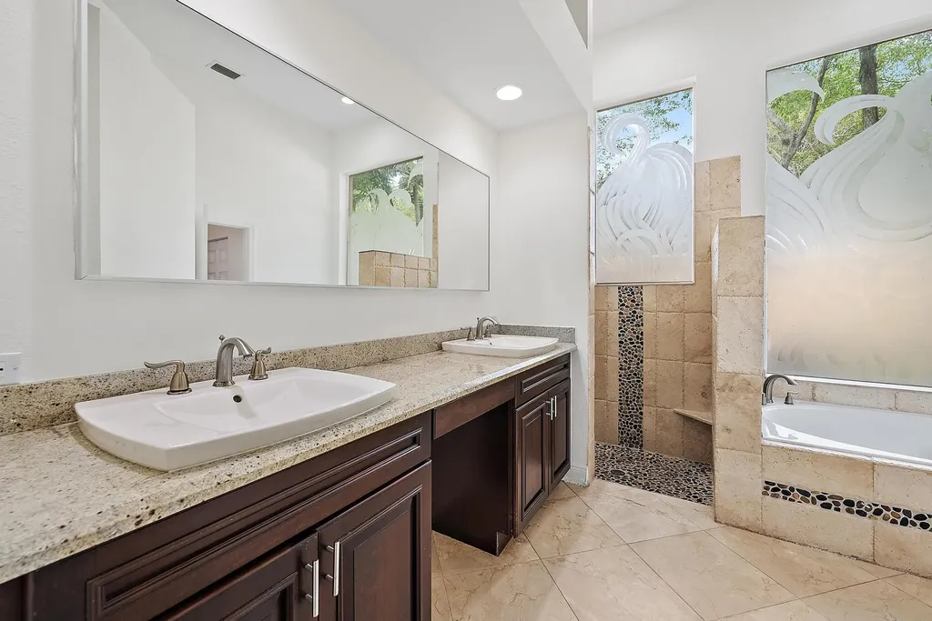 6612 NW 23rd Terrace Boca Raton FL 33496