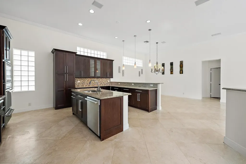 6612 NW 23rd Terrace Boca Raton FL 33496