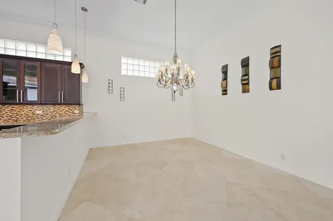 6612 NW 23rd Terrace Boca Raton FL 33496