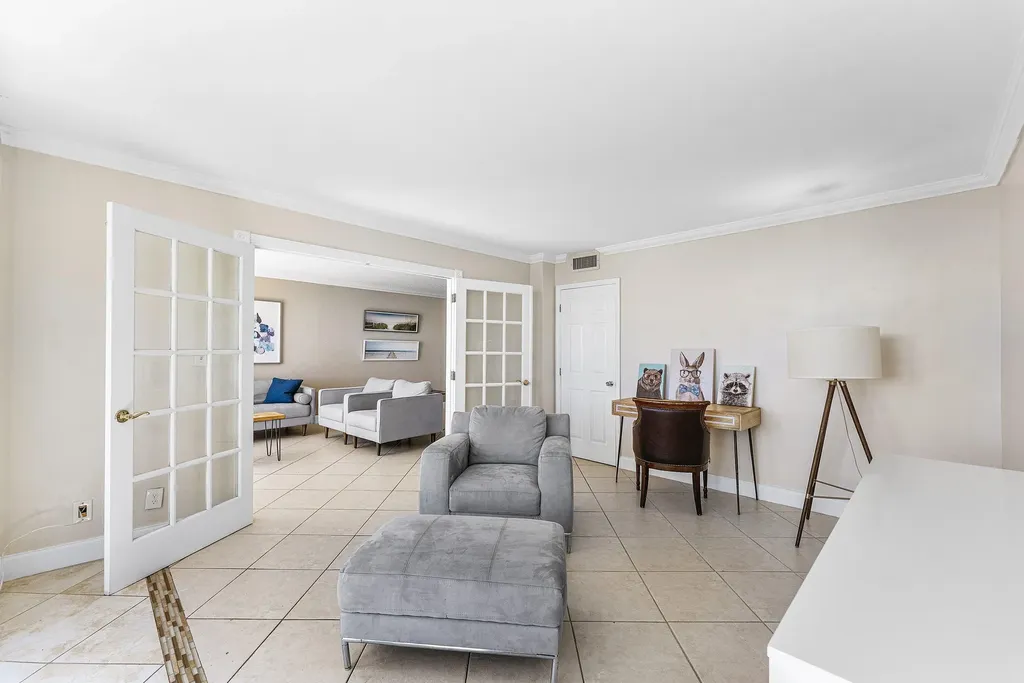 1600 S Ocean Drive Hollywood FL 33019