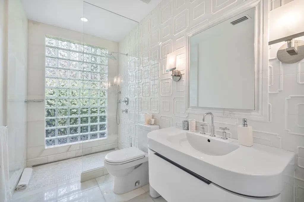 106 Beachway Drive Ocean Ridge FL 33435