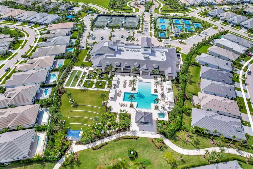 12188 Arbordale Way Palm Beach Gardens FL 33412