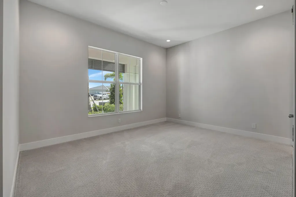 12188 Arbordale Way Palm Beach Gardens FL 33412