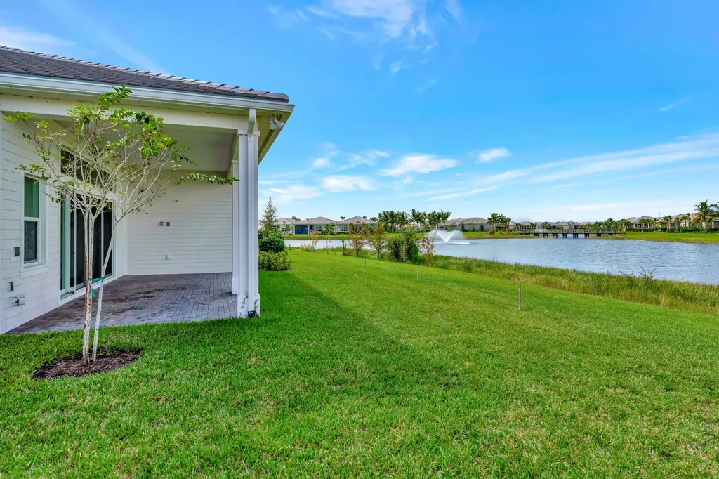 12188 Arbordale Way Palm Beach Gardens FL 33412