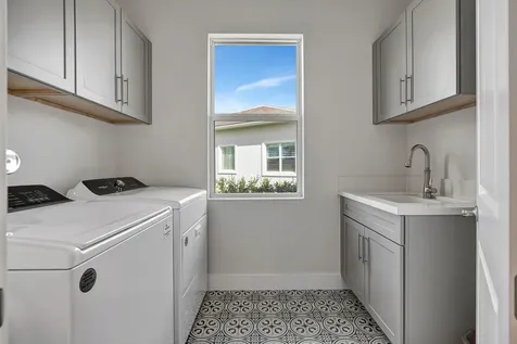 12188 Arbordale Way Palm Beach Gardens FL 33412