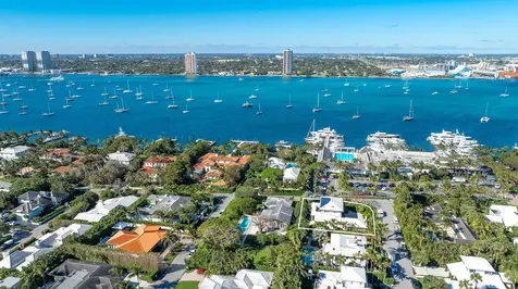 250 Angler Avenue Palm Beach FL 33480