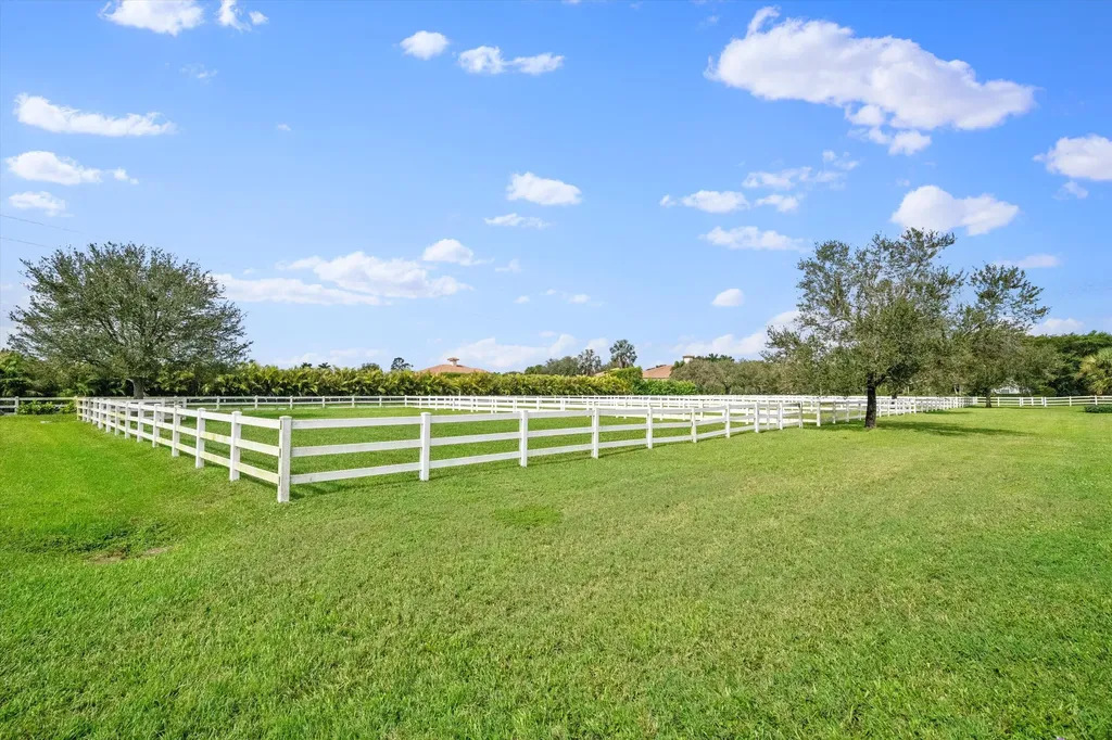 15416 Sunnyland Lane Wellington FL 33414
