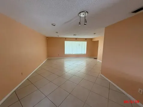 5340 Guildcrest Street Lake Worth FL 33463