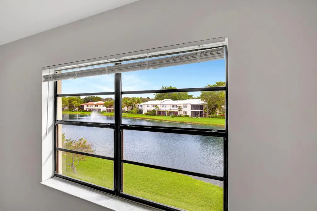 7898 Eastlake Drive Boca Raton FL 33433